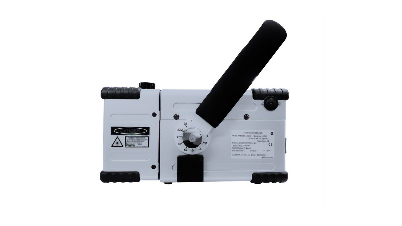 GIERTH TR90/30peak - TR90_30peak_mobiles-roentgengeraet-links.jpg